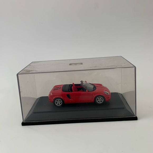 1:43 Class Toyota MRS convertible for collectors - Picture 3 of 13